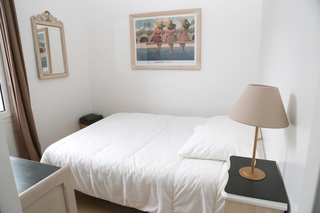 Appartement 3 Pieces องเฟลอร์ ห้อง รูปภาพ