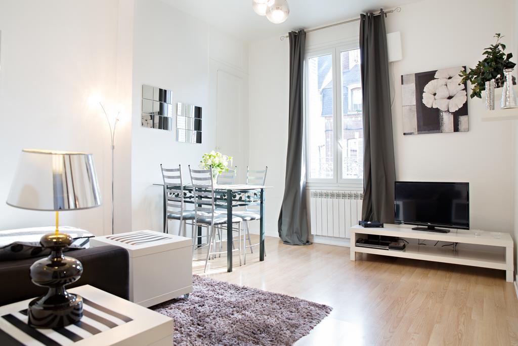 Appartement 3 Pieces องเฟลอร์ ภายนอก รูปภาพ